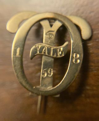 Very Rare Theta Upsilon Law Fraternity Pin From Yale College 1859