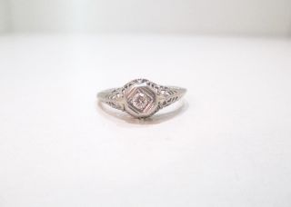 Vintage Art Deco 0.  12 Ct Diamond 18 Kt White Gold Filigree Ring Size 7.  5​