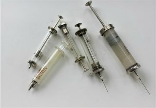 5 Vintage Medical Syringe Doctor Tools Pharmacy Glass Syringe Medical