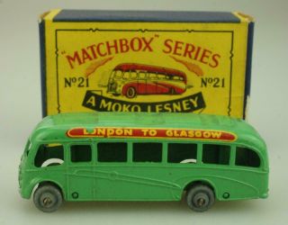 Matchbox Series A Moko Lesney Product No.  21 Bedford Duple Luxury Coach Pr381