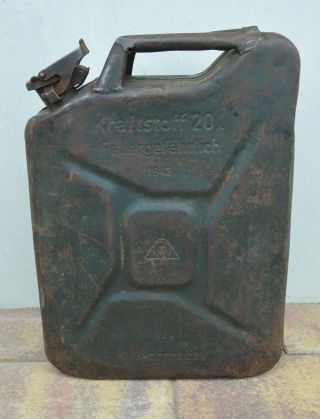 German Wwii Wehrmacht Jerry Can / Gas Can 1942 War Relic Kraftstoff