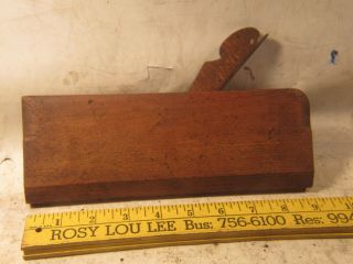 Vintage N).  92 Sandusky Tool Co Wood Molding Plane With Cutter