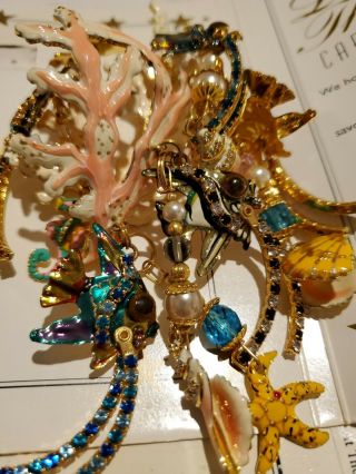 LUNCH AT THE RITZ CORAL REEF SEA SHELL BROOCH SAME CENTER IN THE NECKLACE $2900 2