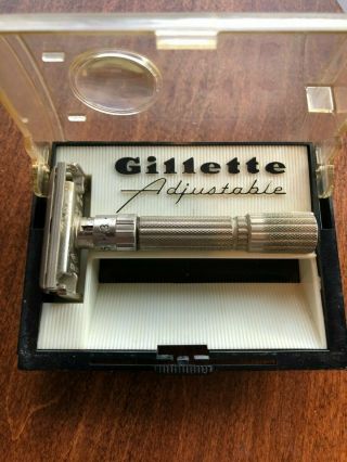 Vintage Gillette 1959 E4 " Fatboy " Adjustable Razor W/ Case & Blue Blades