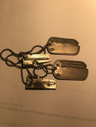 1943 - 1944 Set Ww2 Us Army Dogtags With (2) Us Speaker Can Openers