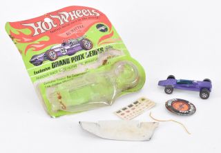 Vintage 1967 Hot Wheels Silouette Purple Blister Pack Redline