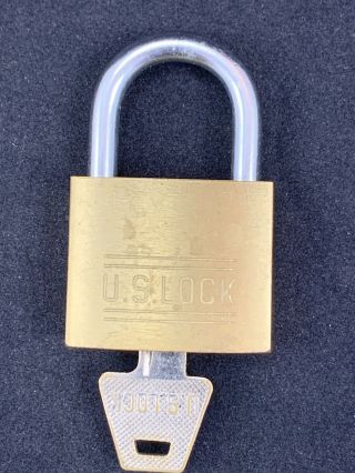 Vintage U.  S.  Lock With Key