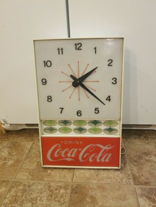 Vintage 1960`s Drink Coca - Cola Lighted Advertising Clock Soda Sign