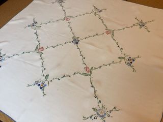 Small Vintage Ivory Embroidered Tablecloth,  Blue & Pink Floral With Blue Edge.