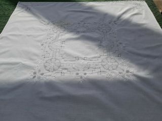 Vtg Tablecloth 32 - 1/2”x 33 - 1/4” White/white Embroidery Delicate Pattern Classic