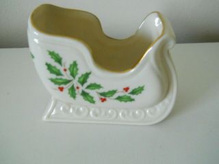 Lenox Holiday Small Ivory Sleigh W/holly And Berries Gold Trim