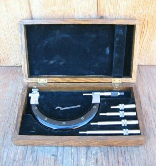 Vintage Starrett Micrometer Set No.  692 With Wooden Box