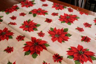 Vintage Cotton Christmas Fabric 33 " X 13 Feet Poinsettias Large And Small