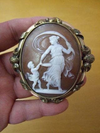 Large Antique Victorian Cameo Pinchbeck Locket Brooch / Pendant