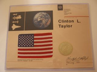 Apollo 17 Space Flown to Moon USA/American Flag NASA 2