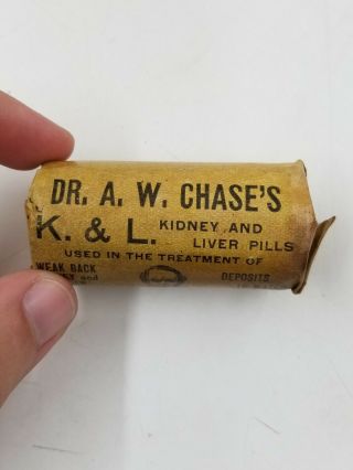 ANTIQUE DR A.  W.  CHASE ' S K&L PILL BOTTLE PAPER WRAPPED MEDICINE Shape 2
