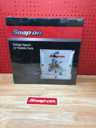 Snap - On Tools Ssx17p112 Vintage Square 15 " Glass Bubble Lighted Led Clock -