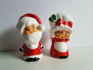 Christmas Salt And Pepper Shakers Mr And Mrs Santa Claus Vintage