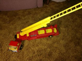 Toy Tonka Metal Fire Truck With Ladder Fire Engine Number 23 From 1970