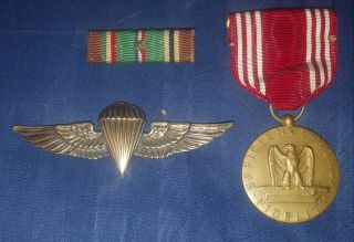 Ww2 Us Army Airborne Paratrooper Jump Wings Badge Pin Medal Of Honer Ribbon 