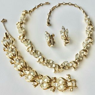 Signed Coro Vintage Gold Tn Marquise Crystal Necklace Bracelet Earrings Set 249