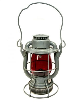 Vintage Antique Dietz Vesta Red Etched Globe Railroad Lantern Delaware Dl & W