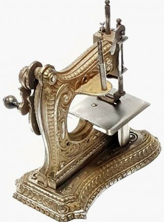 rare antique MINIATURE sewing machine MULLER Nº6 circa 1900 GERMANY 3