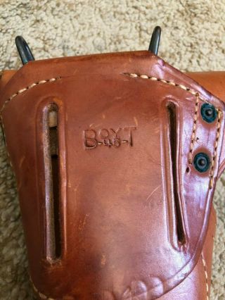 Unissued? WW2 U.  S.  Army Leather.  45 Caliber Boyt Pistol Holster 1945 3