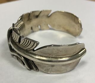 Vintage Navajo M Thomas Jr Sterling Silver Feather Cuff Bracelet 58.  3g 3