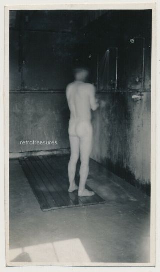 Nude Soldier Man In Shower Butt Back To Camera Vtg 40s Voyeur Male Photo Gay Int
