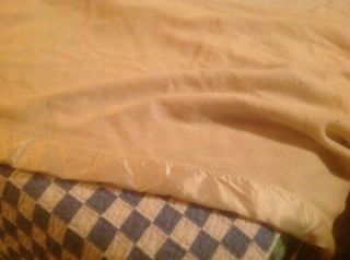 Vtg 100 Wool Twin Faribo Blanket Off White /ivory Satin Binding Twin 84 By 66