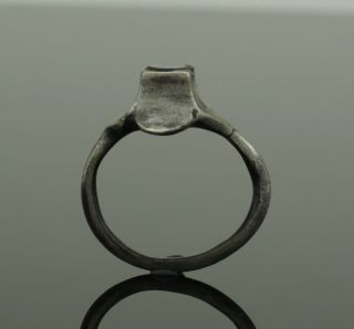 ANCIENT MEDIEVAL SILVER RING WITH GARNET - CIRCA 15TH C AD 3