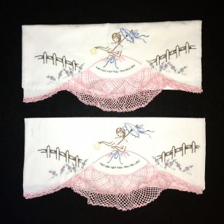 Vtg Southern Belle Embroidery Crochet Skirt Pillow Case Set