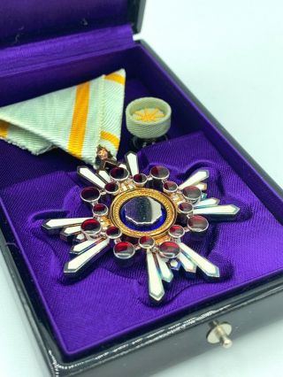 Japanese 5th Class Order Of The Sacred Treasure Medal