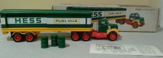 1976 Hess Toy Truck W/inserts (lot7111)