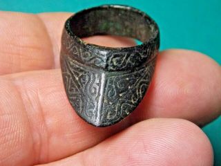 Rare Medieval Decorated Archers Ring Metal Detecting Detector Finds