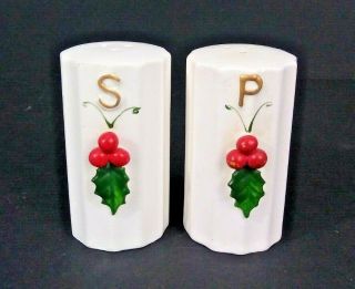 Holt Howard Salt & Pepper Shakers Christmas Holly Berries Vintage Japan Ceramic