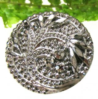 Stunning & Sparkly Vintage Silver Luster Glass Button W/ Swirling Leaves F69