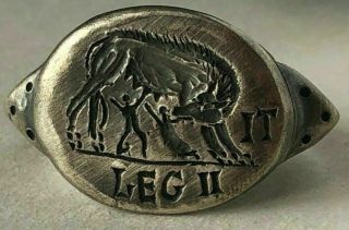 Very Rare Ancient Roman Silver Ring Depicting Romulus - Wolf - Circa 100 - 200 Ad