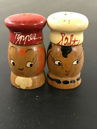 Vintage Man And Woman Chef Carved Salt And Pepper Shaker Set G29