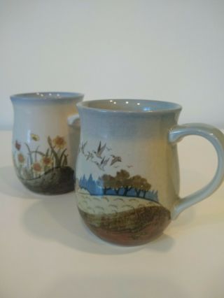 Otagiri Mugs Set of 2 Stoneware Blue Brown seagulls/field of flowers Japan 2
