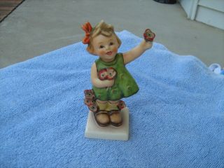 Hummel Goebel W Germany Figurine Girl With Flowers " Spring Cheer " No.  72