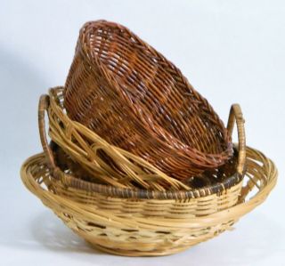 Baskets/wicker/rattan/small/woven Bowls/display/storage/boho Chic/ 4