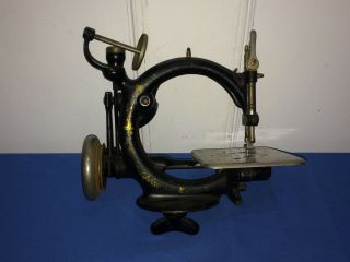 Antique Cast Iron Willcox & Gibbs Sewing Machine,  Made In Usa