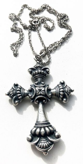 Vintage 1980’s Large Solid Sterling Victorian Cross Pendant Necklace 22” 22.  6g