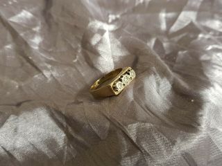 Vintage 9ct Gold Three Stone Diamond Ring Size O