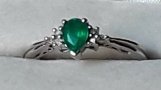 Vintage Emerald And Diamond Ring 14k White Gold.