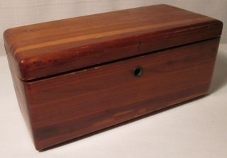 Vintage Lane Cedar Chests Keepsake Box - Blomquist Furniture Shop