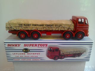 Corgi & Dinky Toys Leyland Octopus Cab/chassis,  Flatbed Body & Cement Load,  Boxd