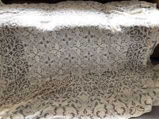 Vintage Floral Crocheted Lace Tablecloth 68”x86” Rectangle Large Cream Has Flaws